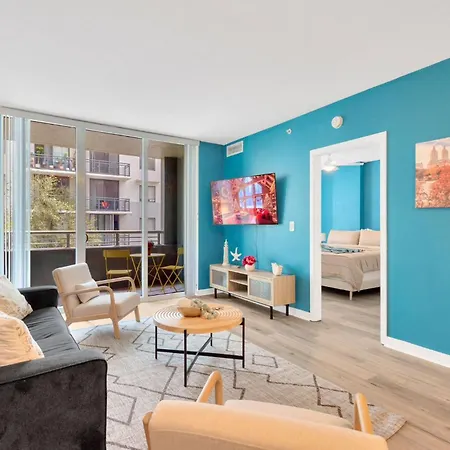 Upscale Apt In Downtown Tampa
